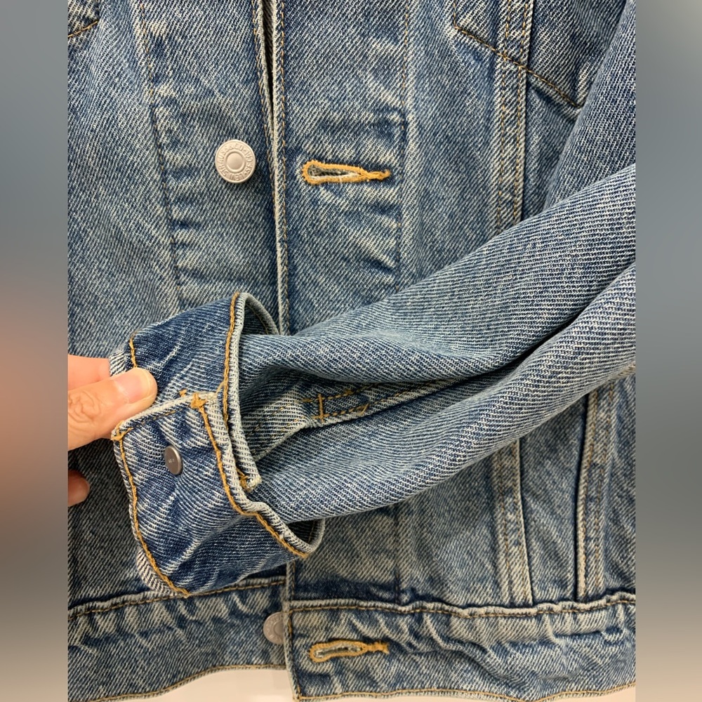 Levi Strauss blue denim jacket - Picture 5 of 6
